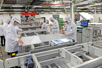 鹽城 跑出動(dòng)能轉(zhuǎn)換“加速度” 立足國內(nèi)經(jīng)濟(jì)大循環(huán) 技術(shù)服務(wù)成新引擎